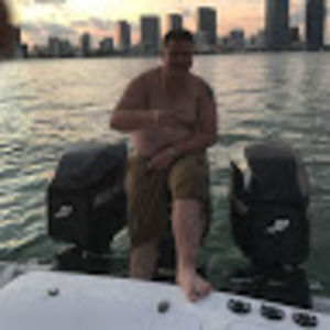 Meet your Posher, Adonis